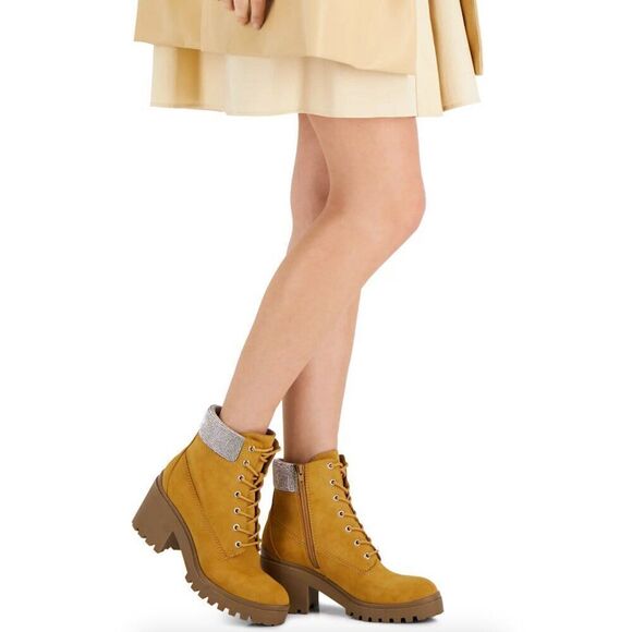 Wild Pair Bentli Lug Sole Booties - Picture 3 of 8